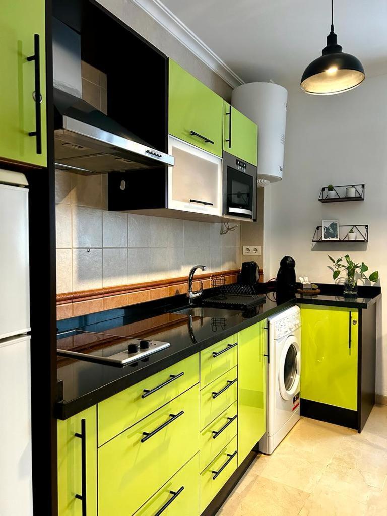 Green Duplex Mm City Center マラガ エクステリア 写真